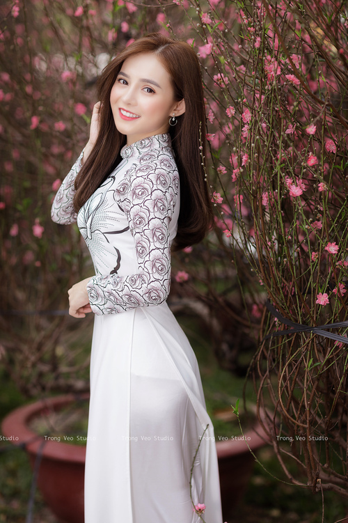 中国足球职业俱乐部发展规划与执行报告发布，中国足球俱乐部现状
