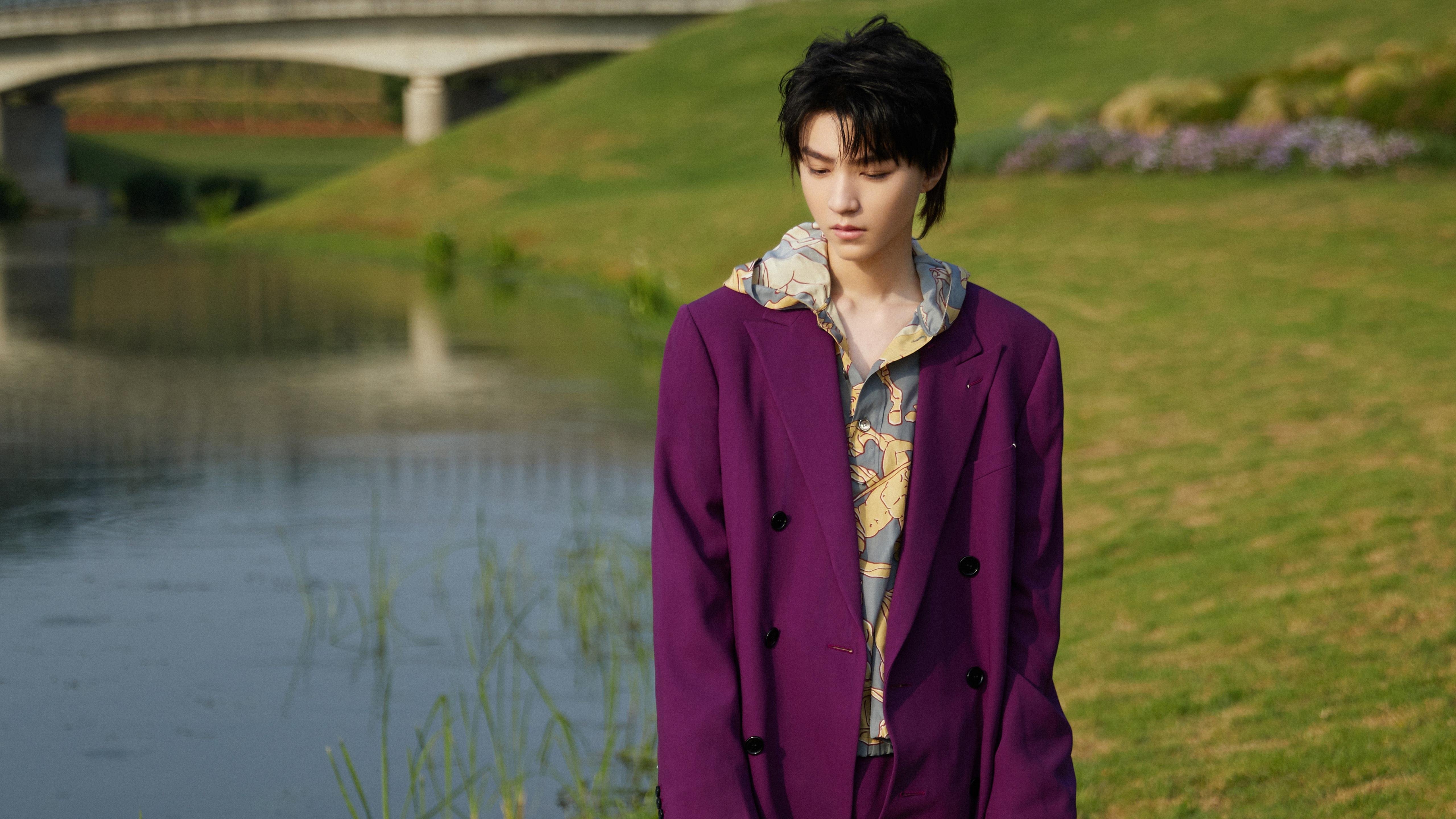 青训营组织模拟采访训练培养球员表达与媒体沟通，采访运动员训练的问题